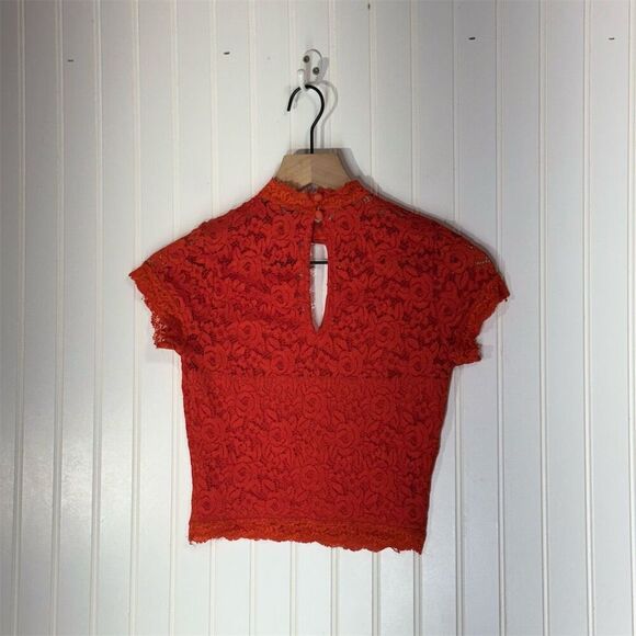 bebe Red Lace Keyhole Crop Top XS | Vintage Y2K Sheer Floral High Neck USA Made - Picture 2 of 7